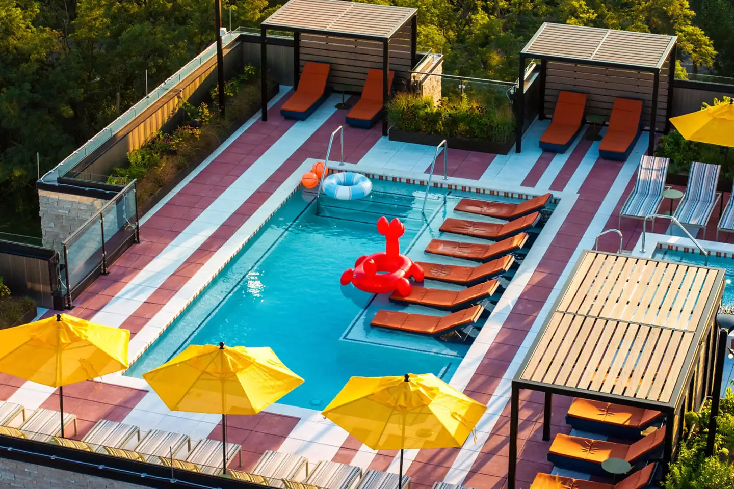 Hub Bloomington rooftop swimming pool